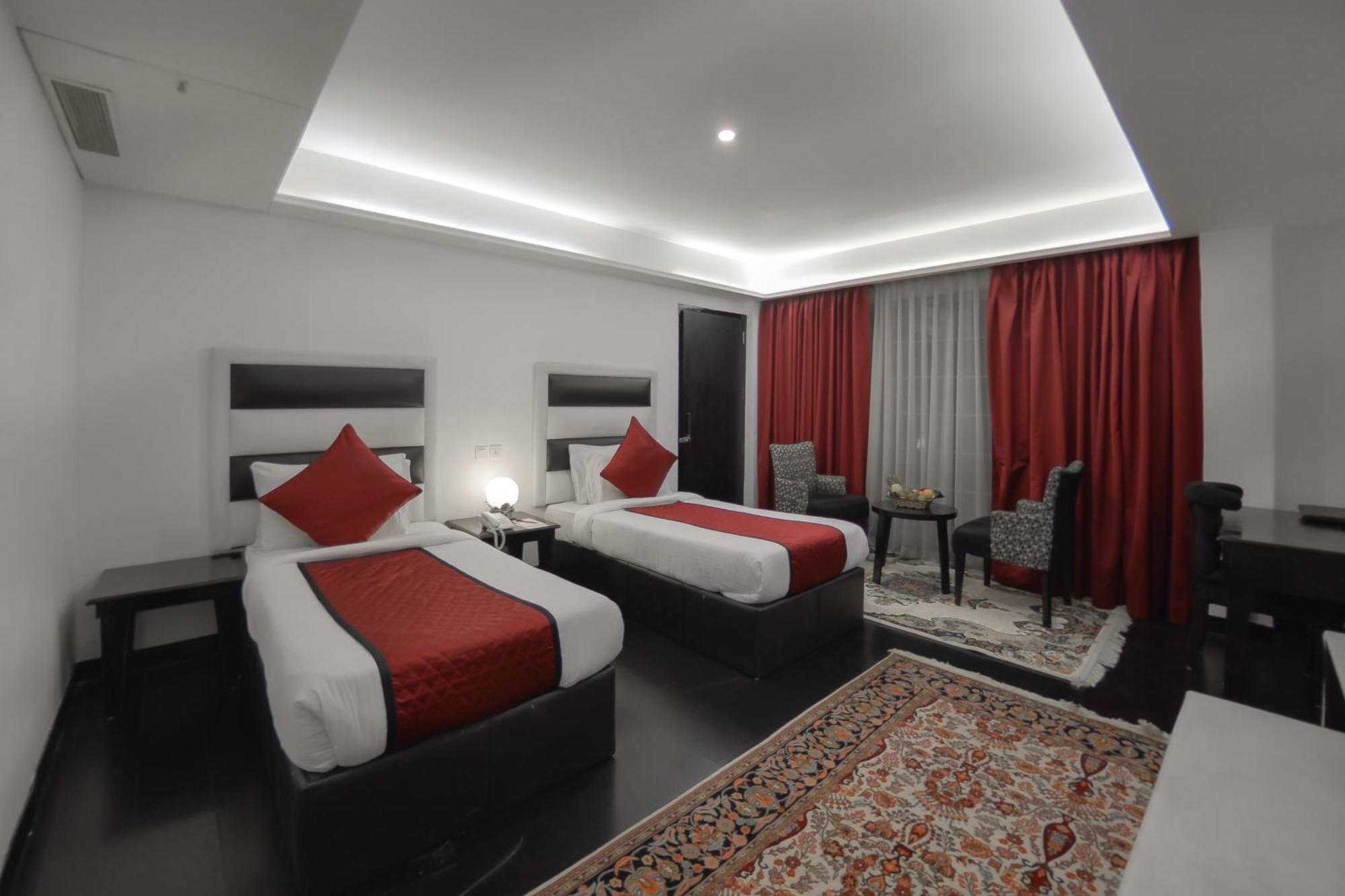 Hotel Rose Petal Srinagar Zewnętrze zdjęcie