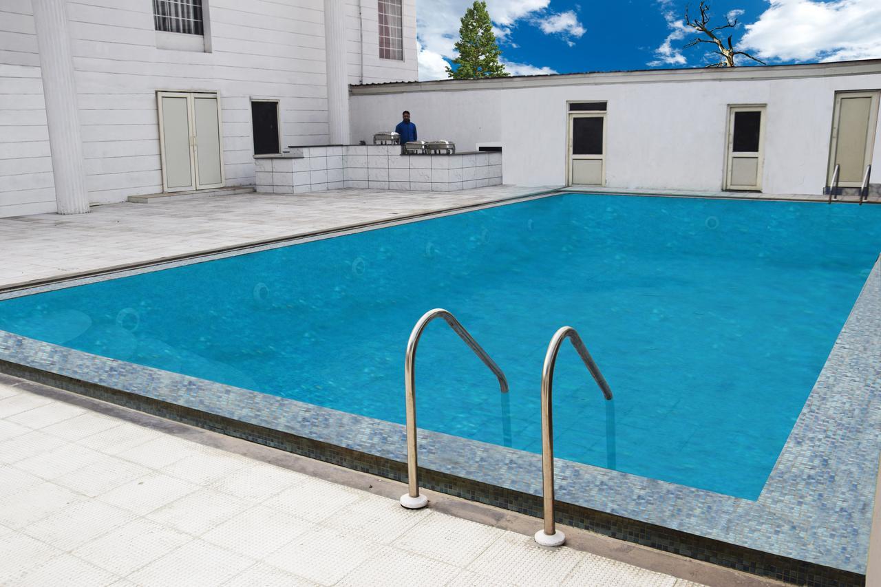 Hotel Rose Petal Srinagar Pokój zdjęcie
